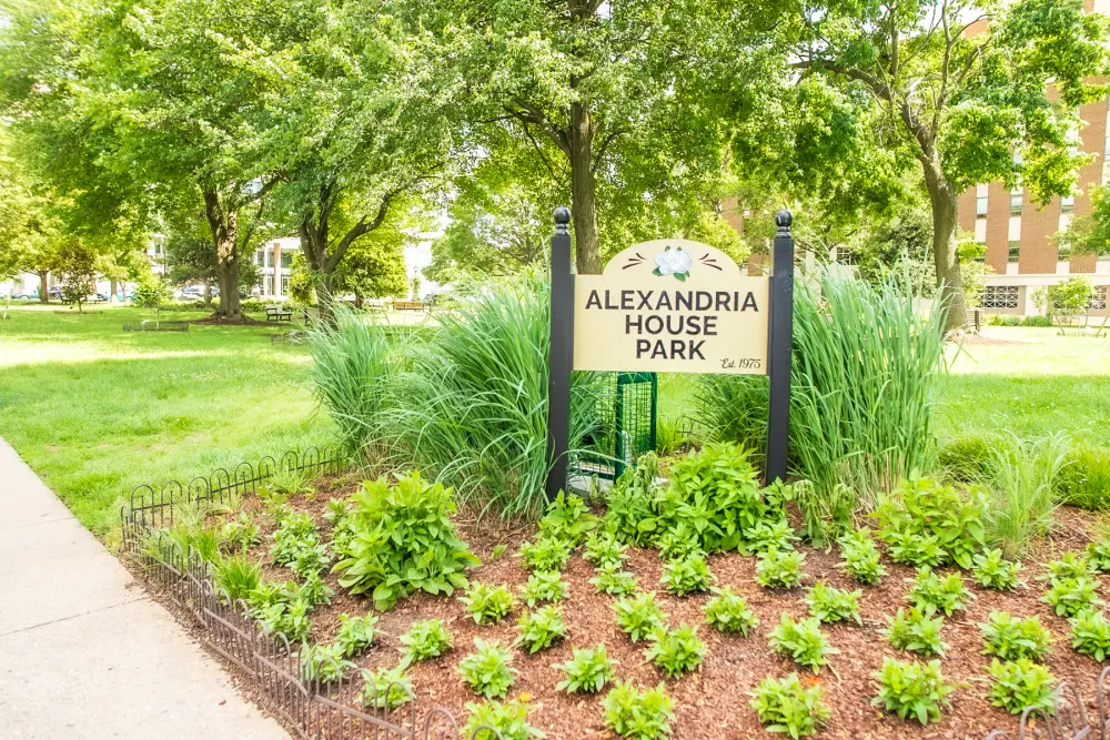 Alexandria House Park