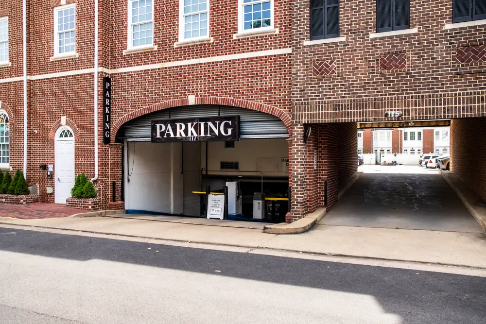 Alfred Street Parking Garage